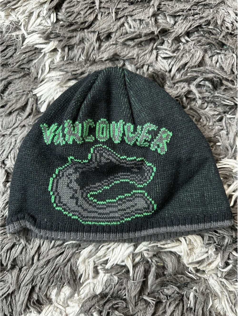 Vintage Vancouver Canucks Reebok Knit Beanie Hat Green Black NHL Cap
